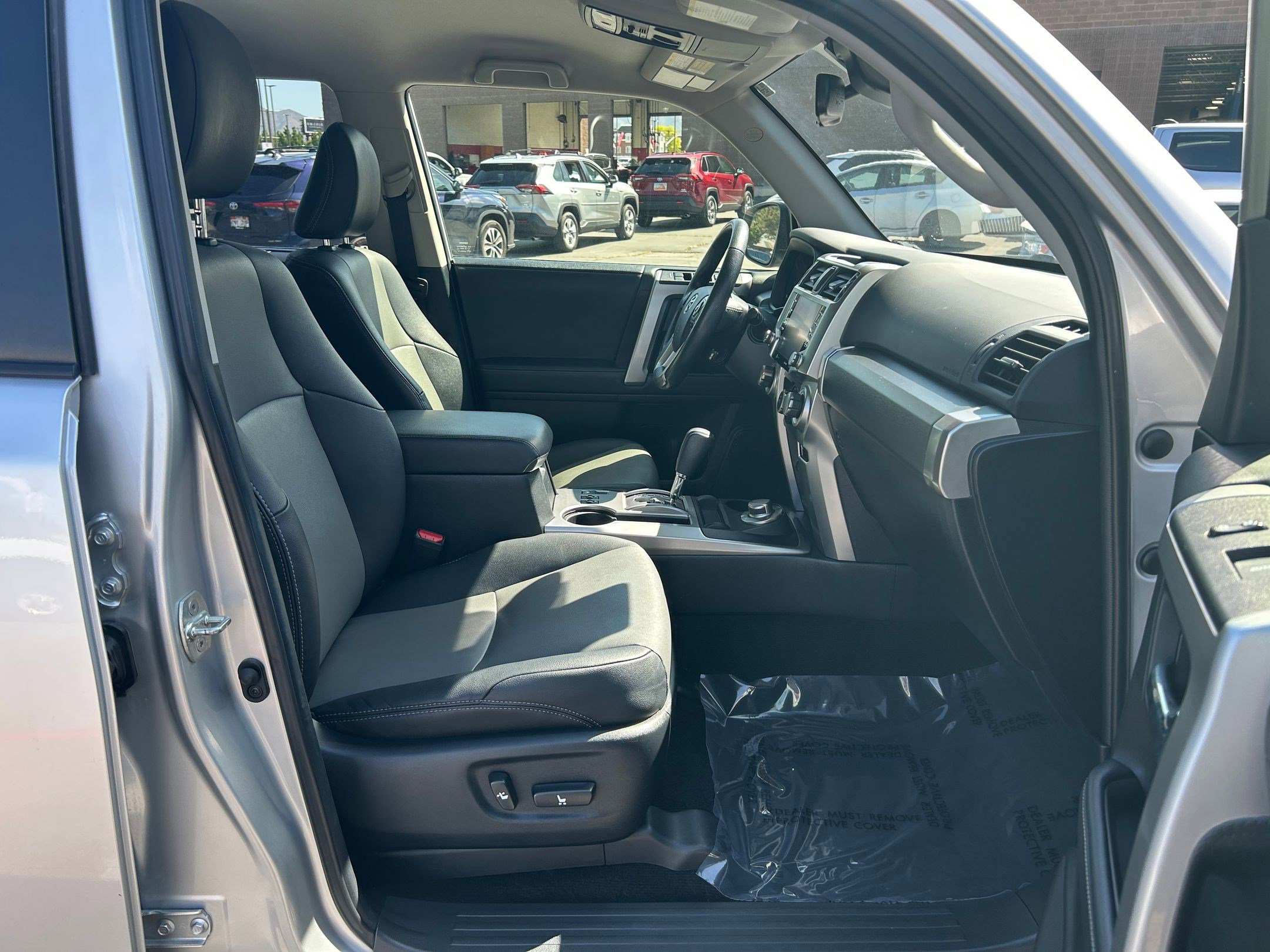 Certified 2023 Toyota 4Runner SR5 Premium AWD/4WD image 30