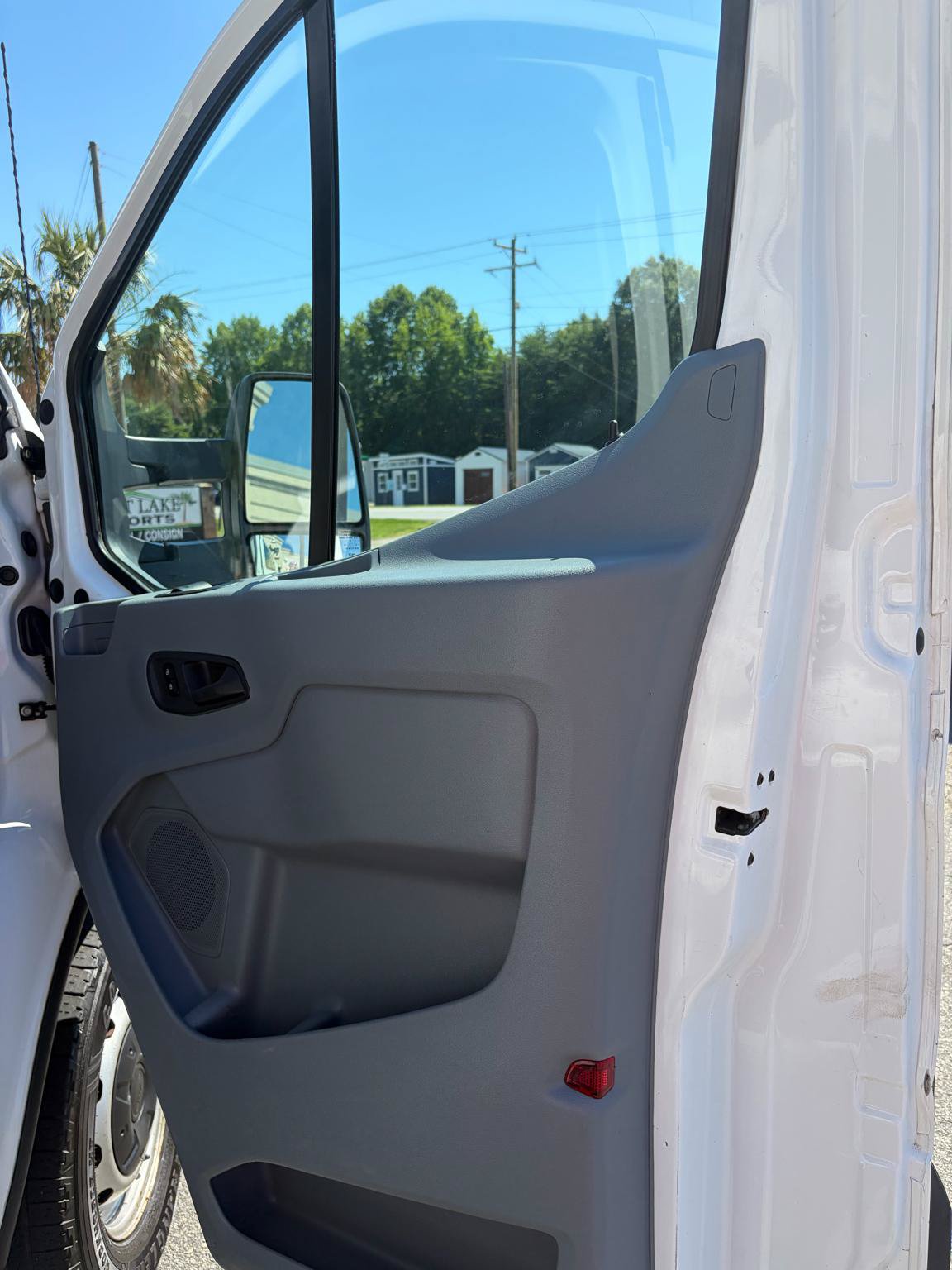 Used 2016 Ford Transit 150 148 Low Roof RWD image 33