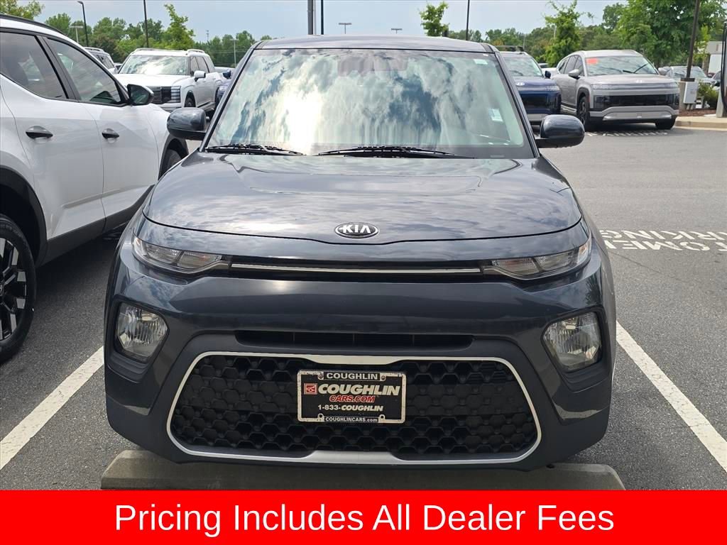 Used 2020 Kia Soul S FWD image 2