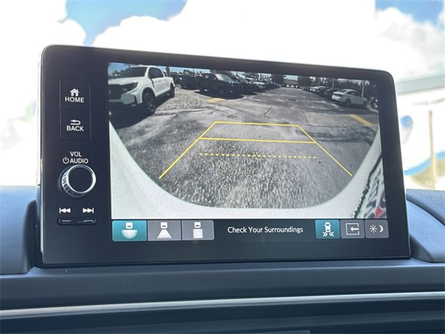 New 2025 Honda Pilot Touring image 26