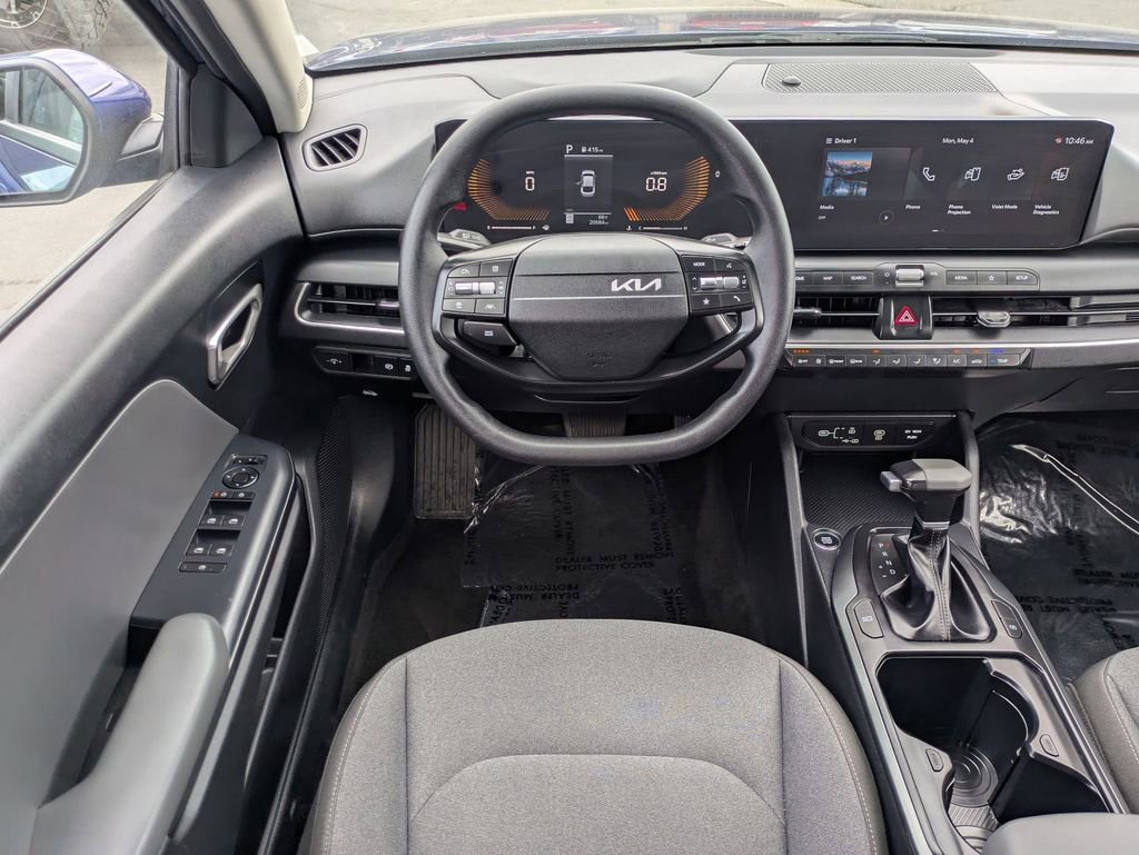 Used 2025 Kia K4 FWD image 27