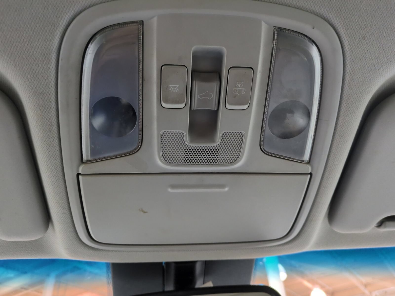 Used 2020 Kia Niro EX Premium FWD image 28