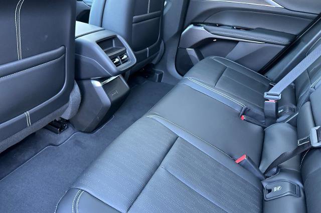 New 2026 Cadillac Lyriq Luxury image 12