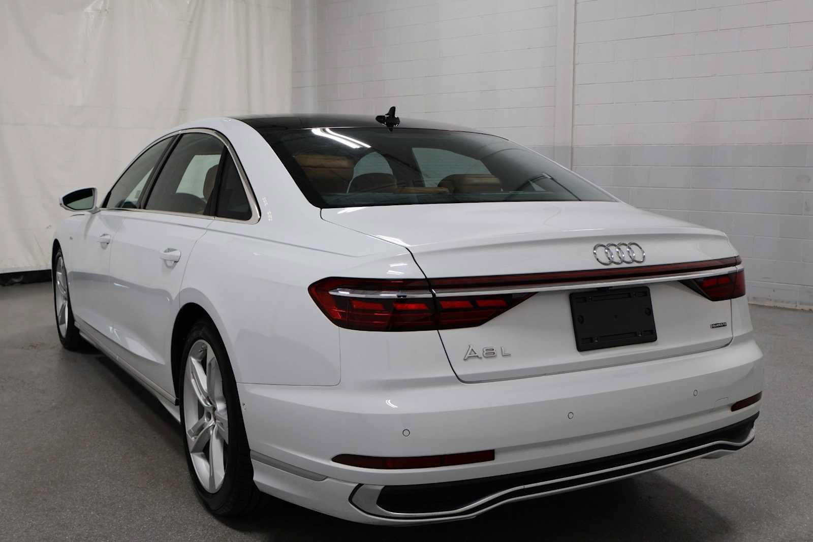 Used 2025 Audi A8 L 3.0T AWD/4WD image 3