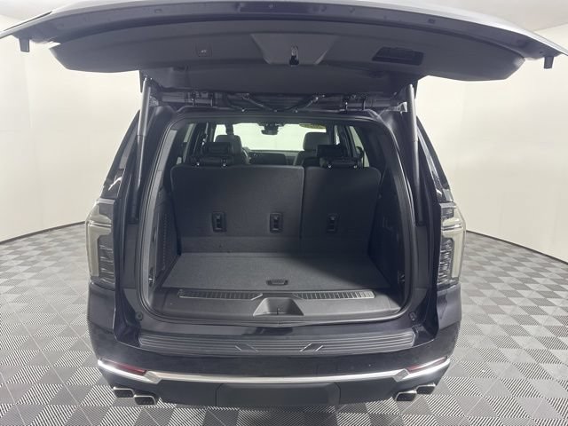 New 2026 Chevrolet Tahoe High Country w/ Sun And Tow Package AWD/4WD image 13