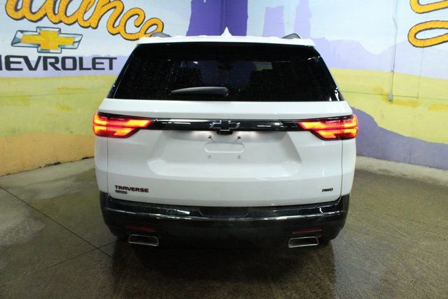 Used 2024 Chevrolet Traverse Premier w/ Redline Edition image 7