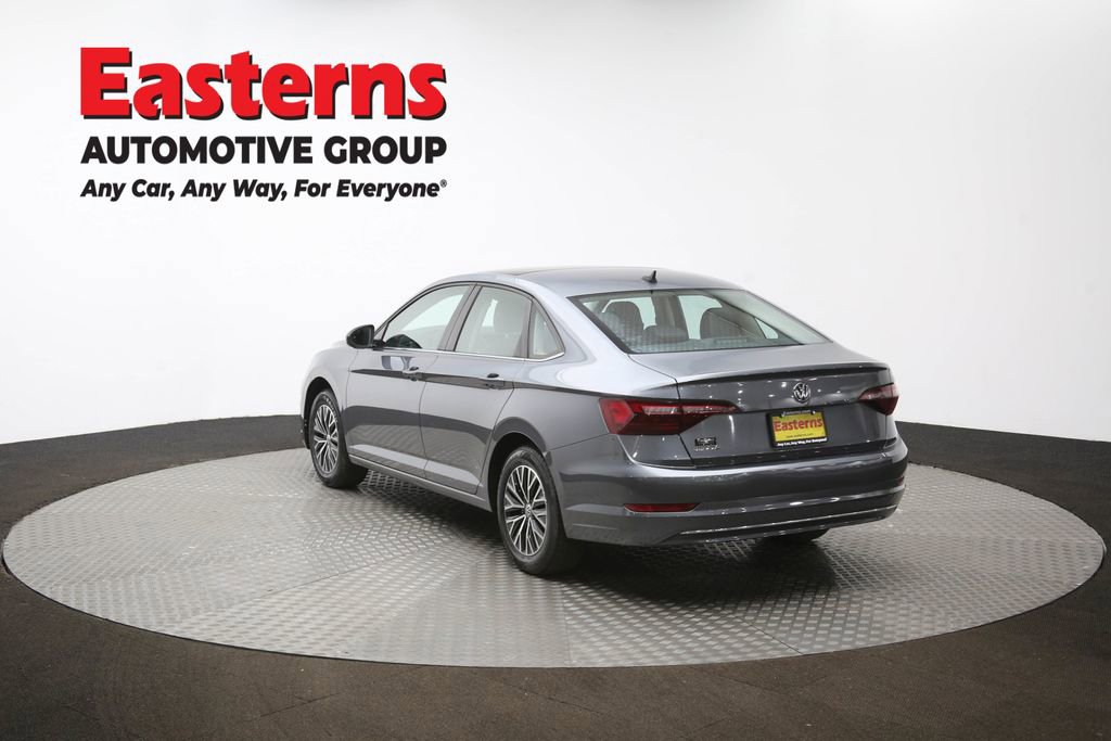 Used 2021 Volkswagen Jetta SE w/ SE Cold Weather Package image 64