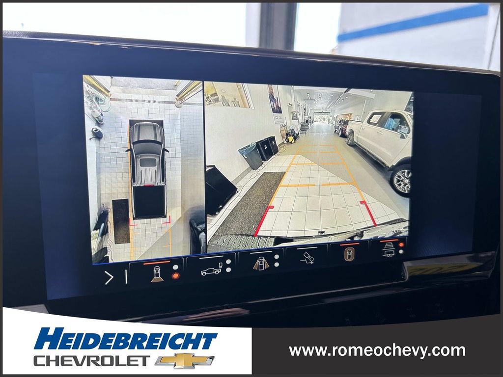 Used 2024 Chevrolet Silverado 1500 ZR2 w/ Technology Package AWD/4WD image 23