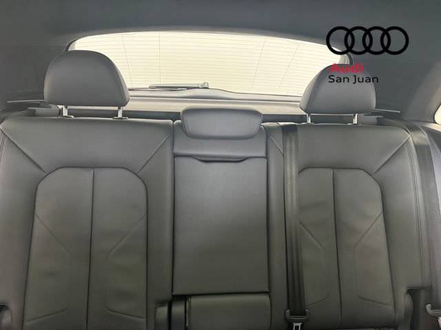 Used 2025 Audi Q3 2.0T Premium w/ Convenience Package image 34