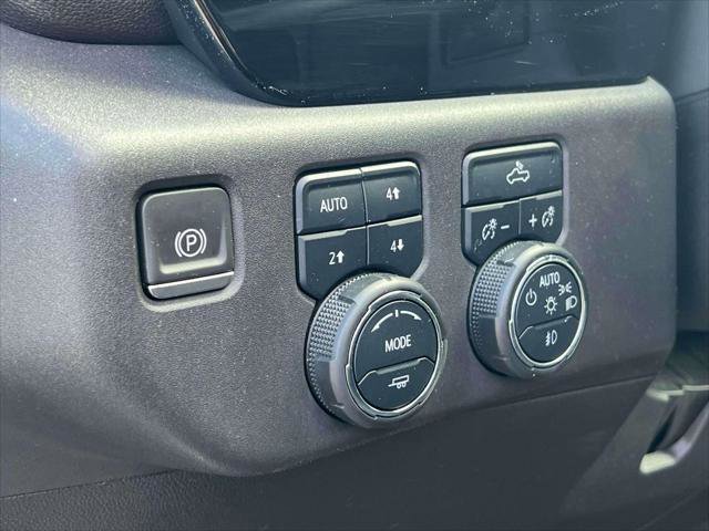 Used 2023 Chevrolet Silverado 1500 LT Trail Boss w/ Protection Package image 20