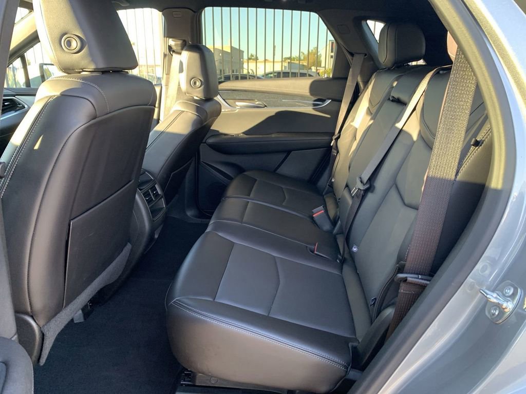 Certified 2025 Cadillac XT5 Premium Luxury image 23
