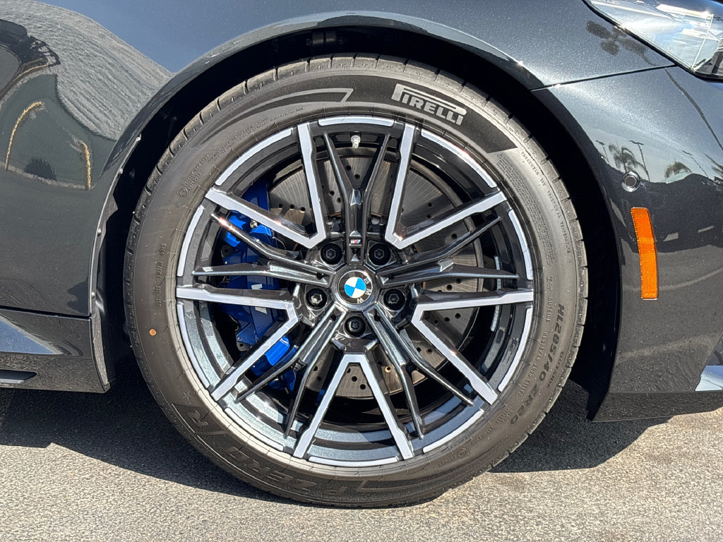 New 2027 BMW M5 w/ Carbon Package AWD/4WD image 7