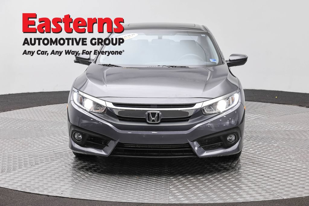 Used 2017 Honda Civic EX-T image 2