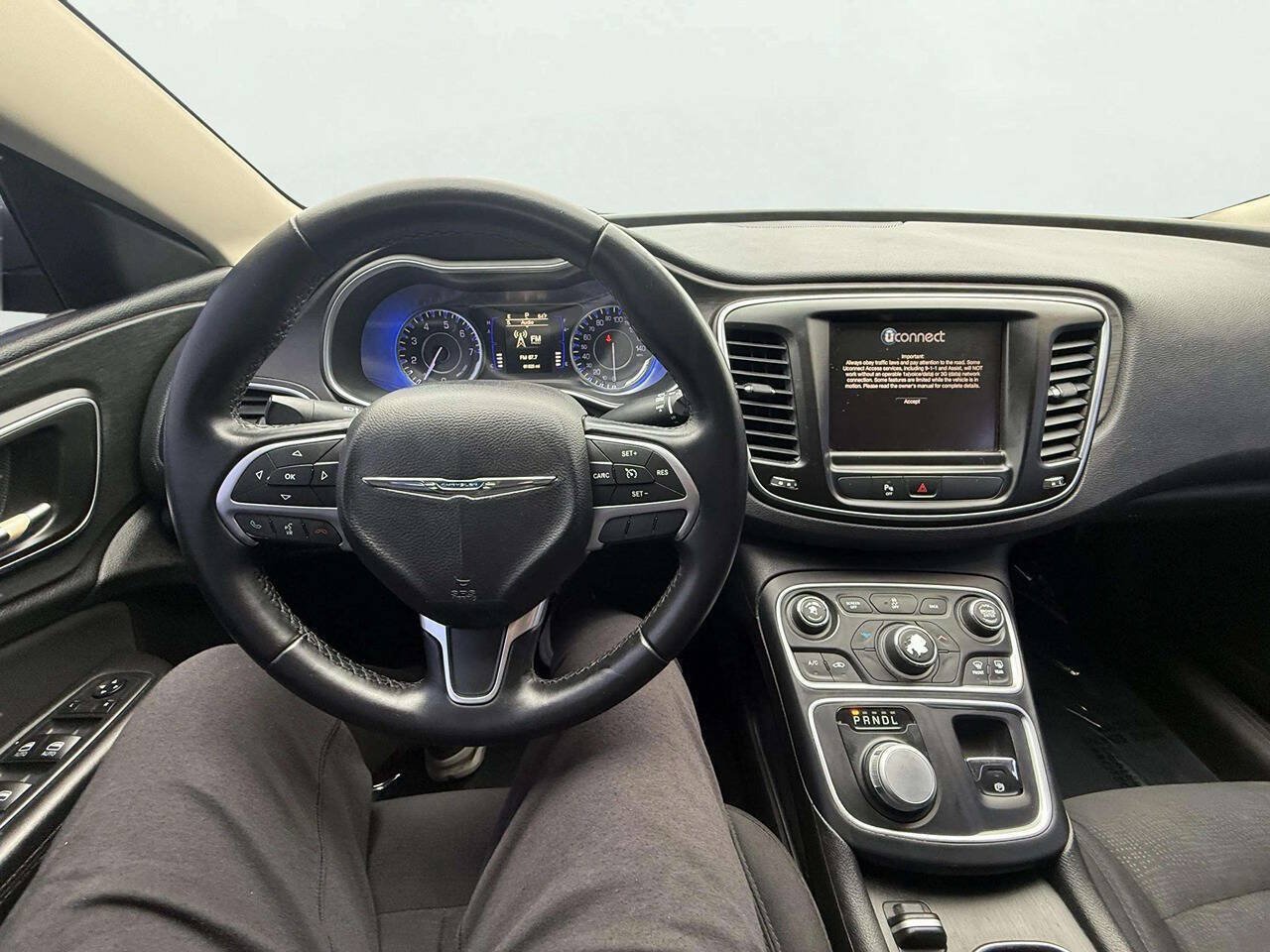 Used 2015 Chrysler 200 Limited w/ Spring Special Group FWD image 15