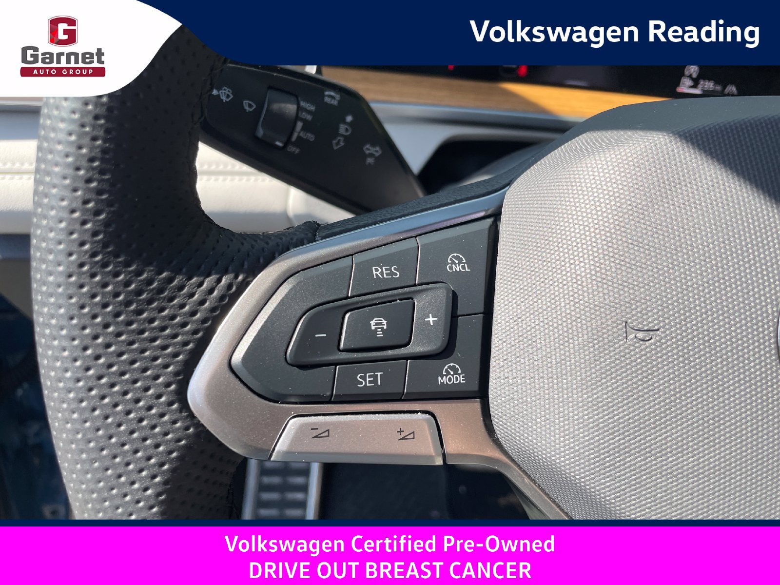 Certified 2025 Volkswagen Tiguan SEL R-Line AWD/4WD image 41