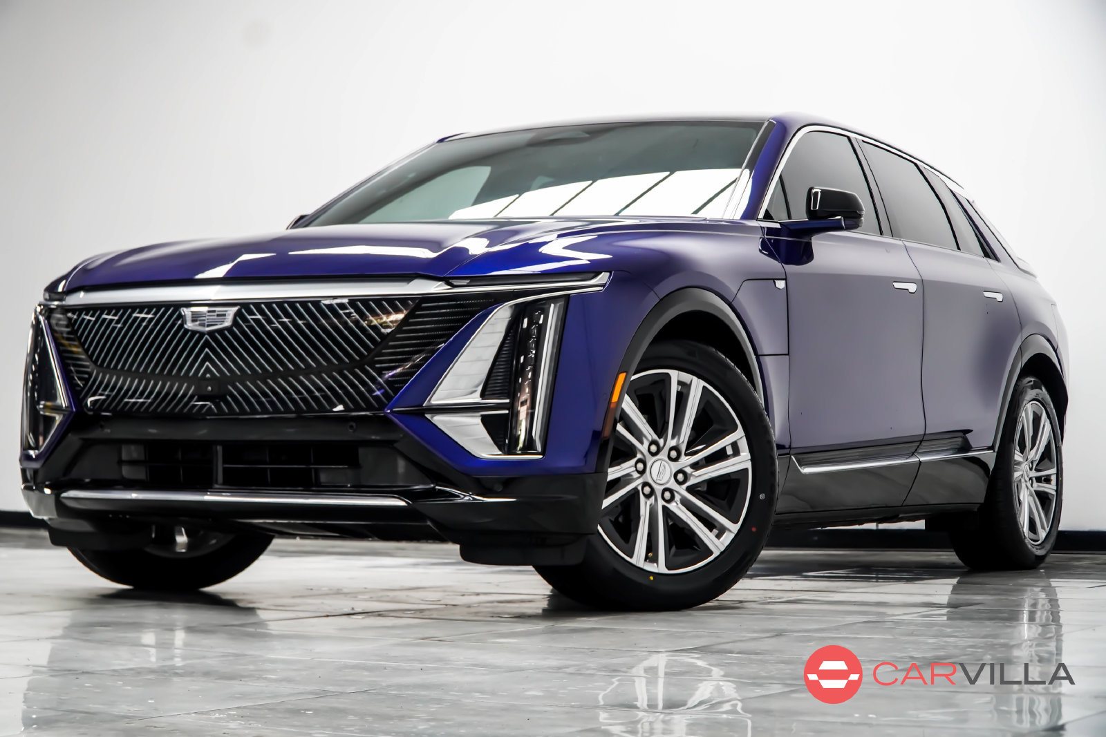 Used 2024 Cadillac Lyriq Tech w/ Driver Assist Package RWD image 1