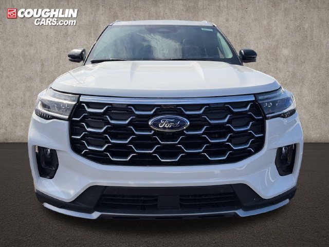 New 2026 Ford Explorer Platinum w/ LUX Leather Package AWD/4WD image 2