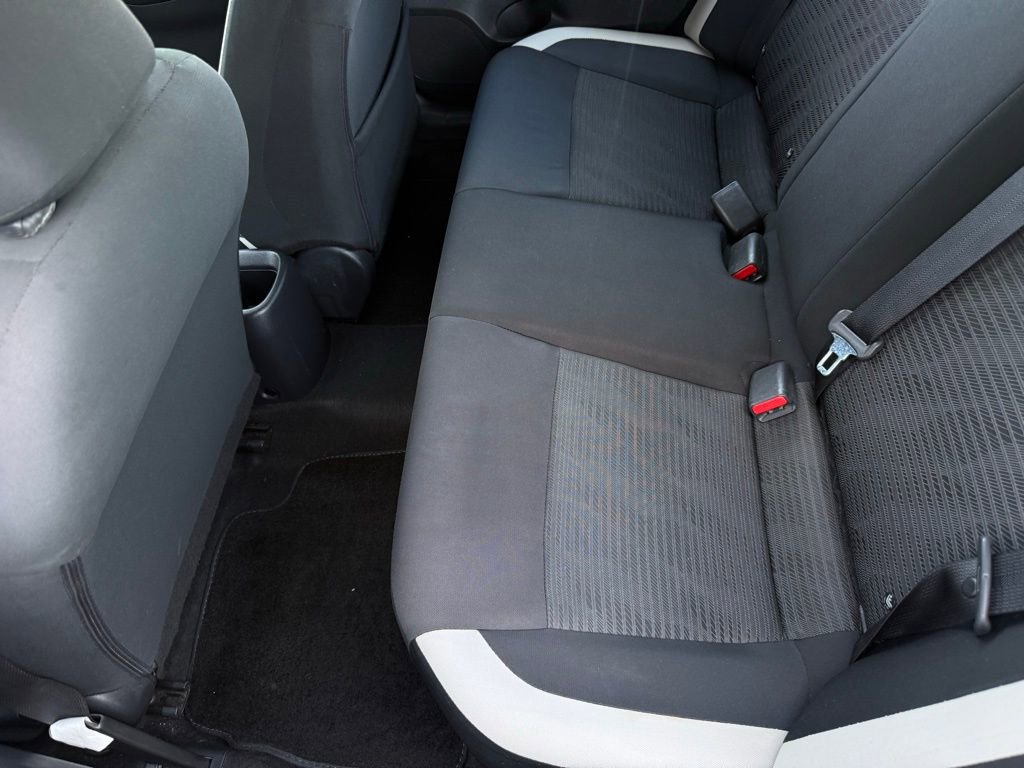 Used 2021 Nissan Versa SV image 12