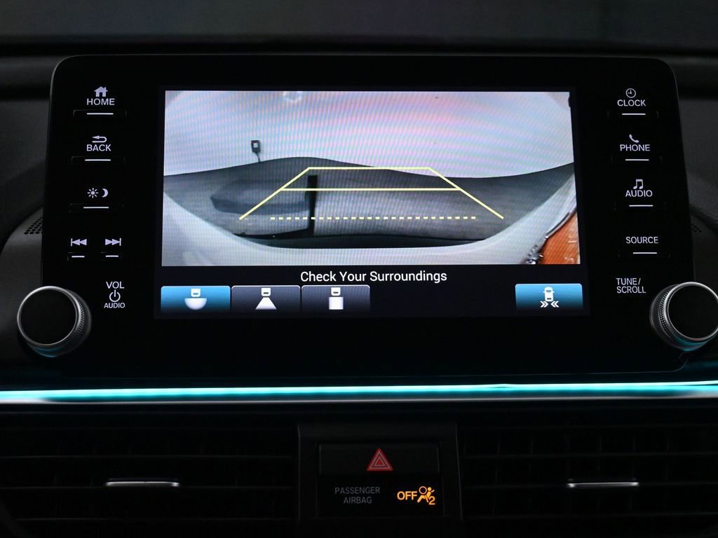 Used 2018 Honda Accord EX image 31