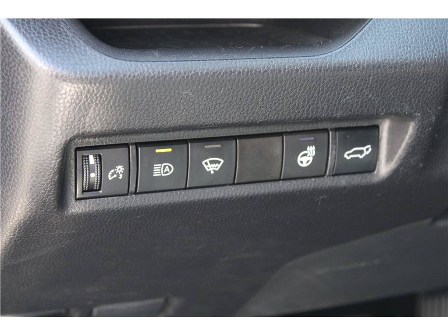 Used 2021 Toyota RAV4 XLE Premium AWD/4WD image 14