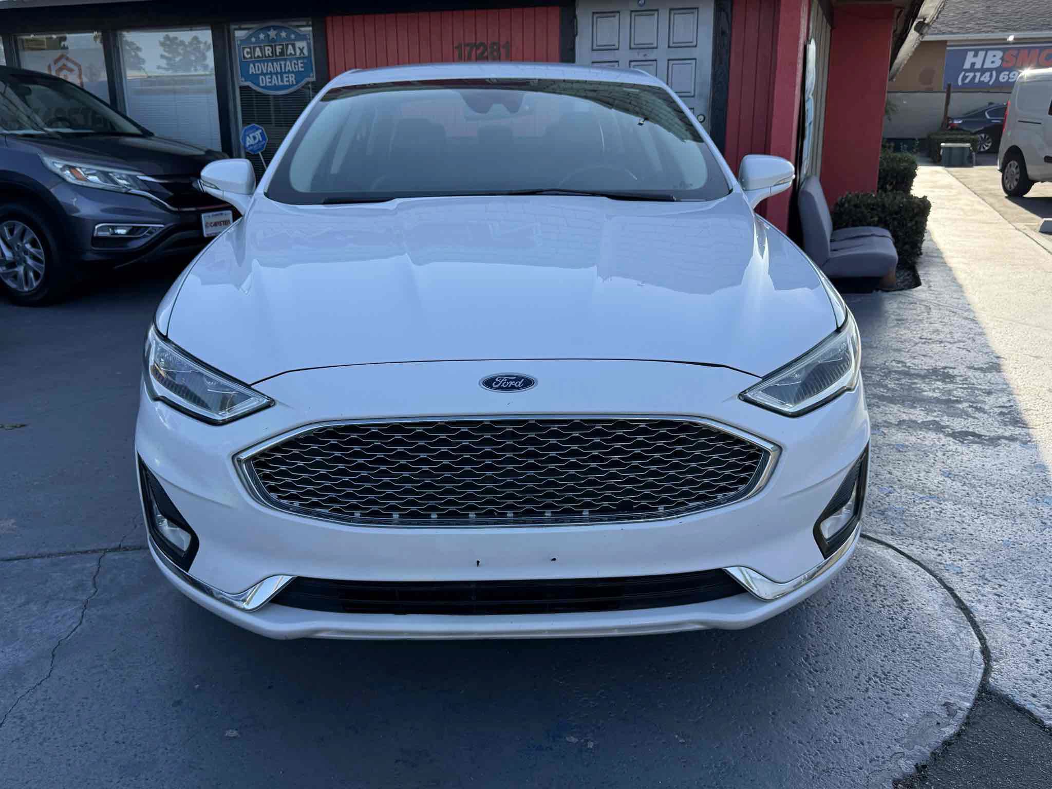 Used 2019 Ford Fusion Energi Titanium FWD image 3