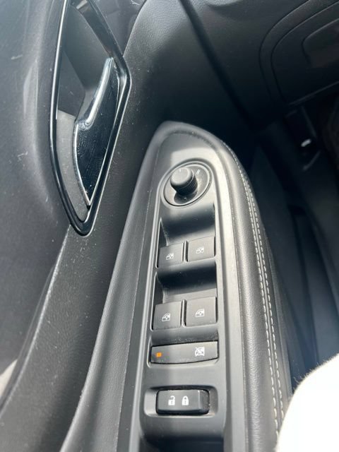 Used 2022 Buick Encore Preferred w/ Safety Package AWD/4WD image 20