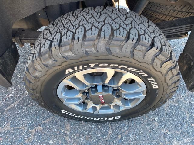 Certified 2025 GMC Sierra 2500 SLE w/ SLE Convenience Package AWD/4WD image 30