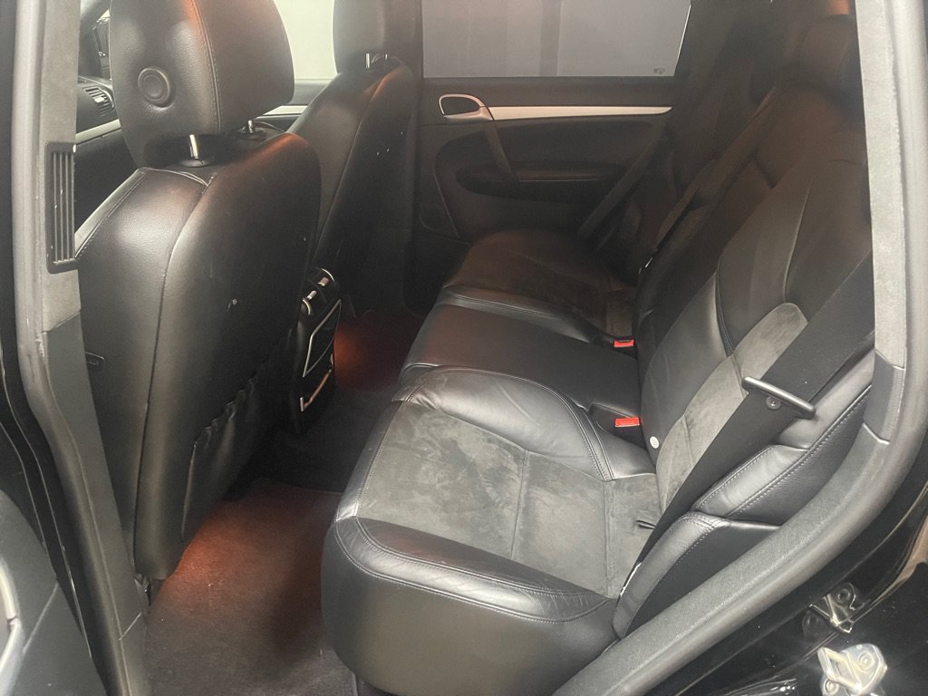 Used 2010 Porsche Cayenne GTS AWD/4WD image 26