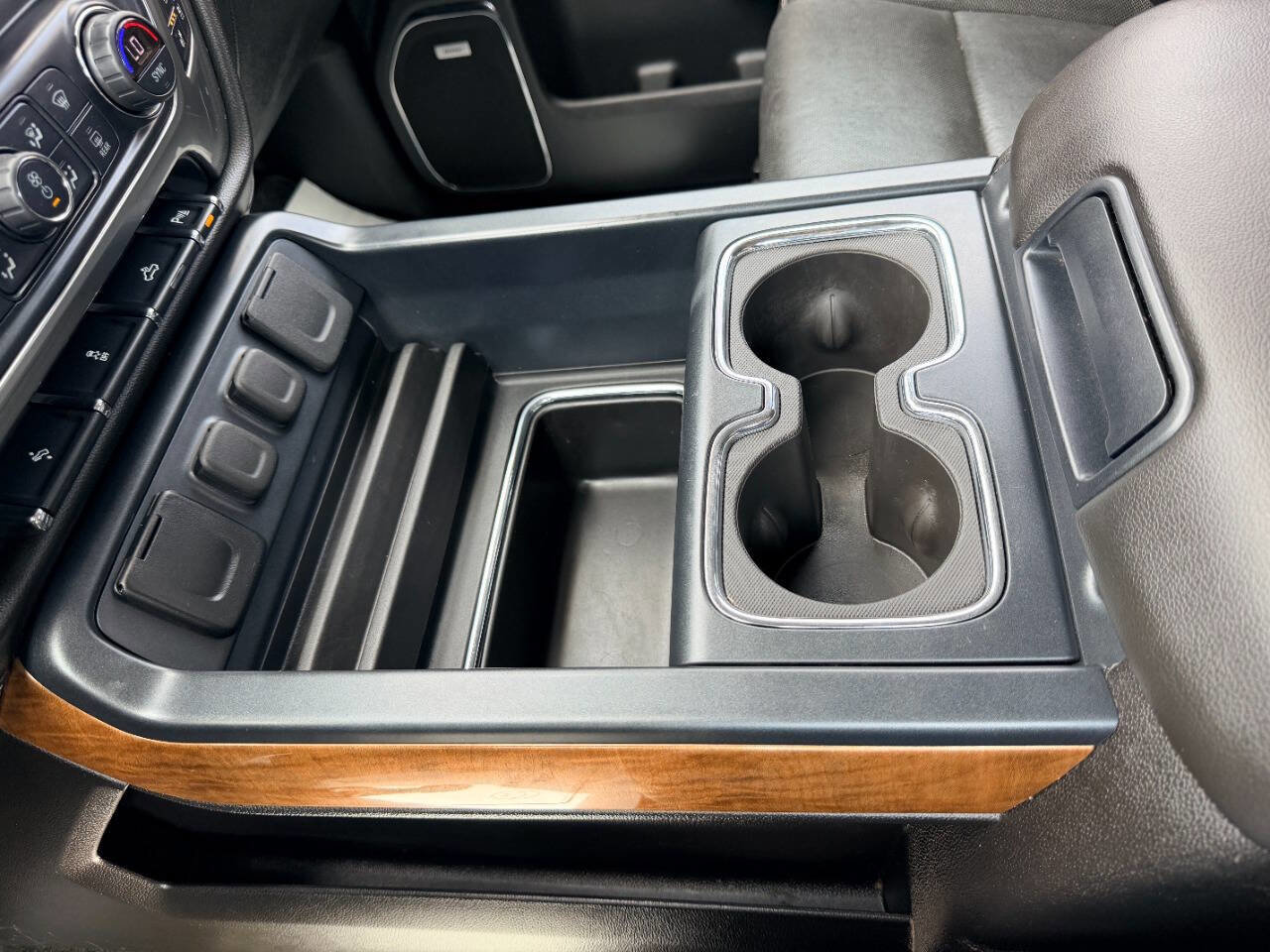 Used 2017 Chevrolet Silverado 1500 LTZ w/ Sport Package image 42