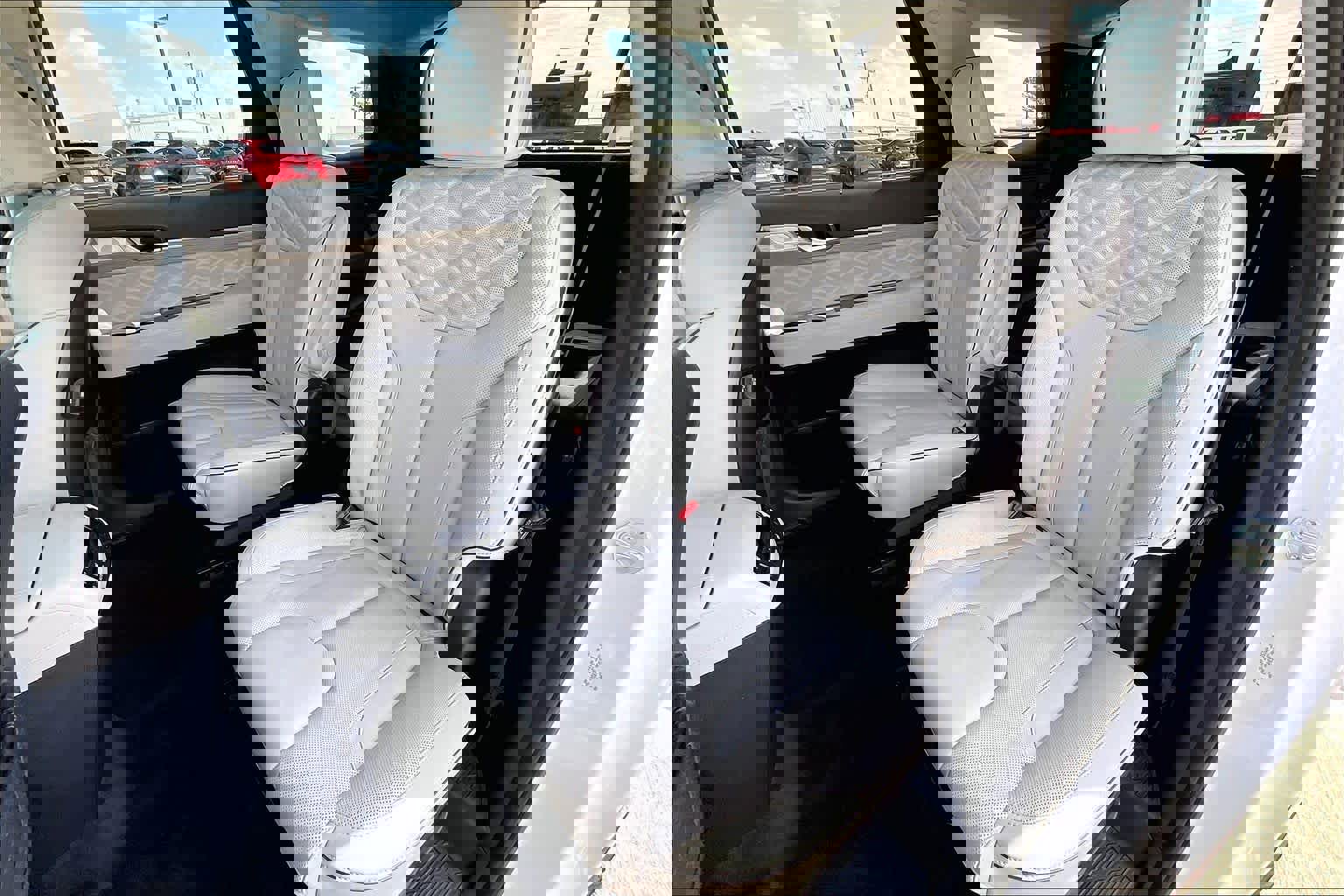 Used 2021 Hyundai Palisade Calligraphy image 21