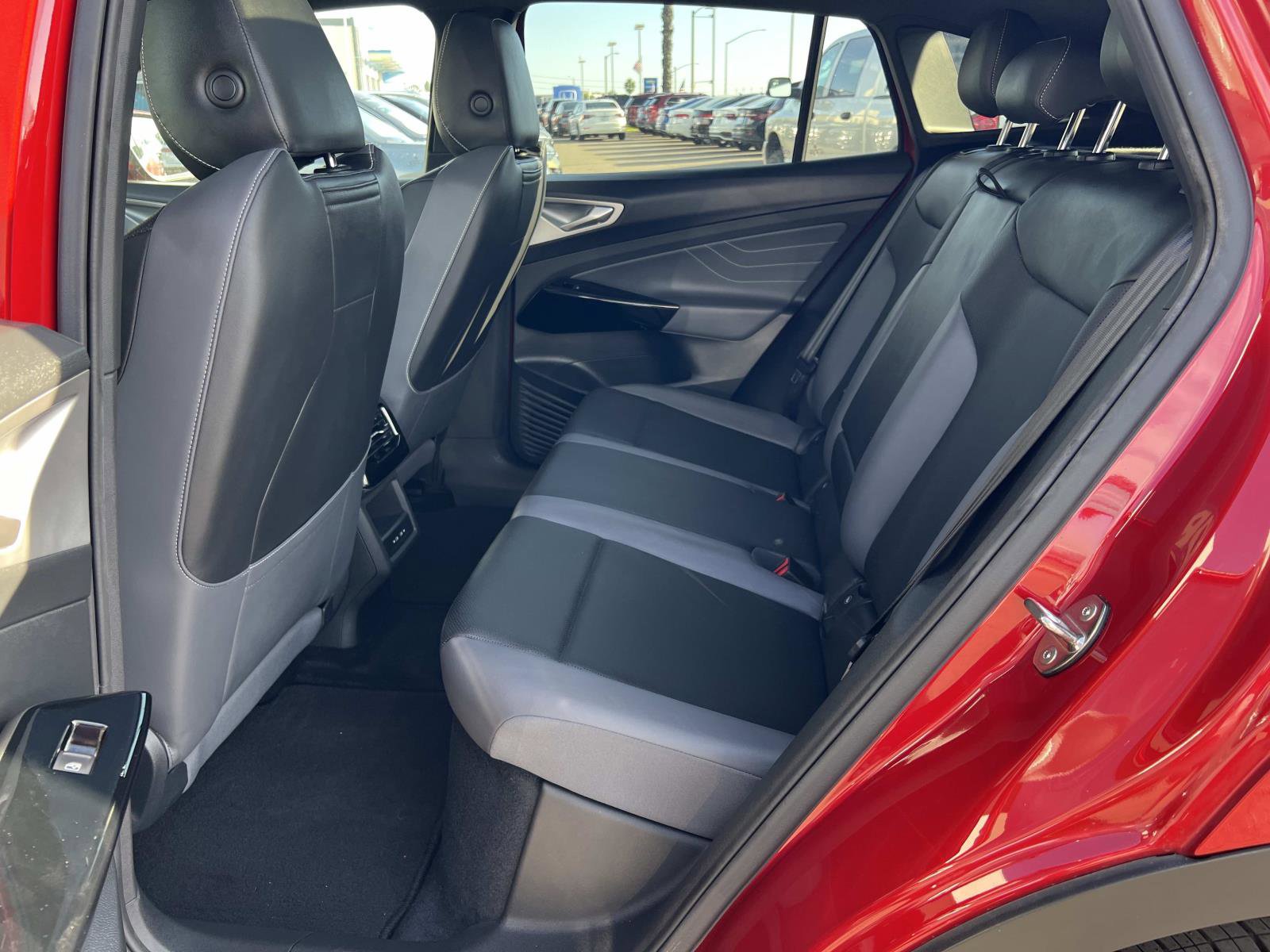 Certified 2023 Volkswagen ID.4 Pro S image 23