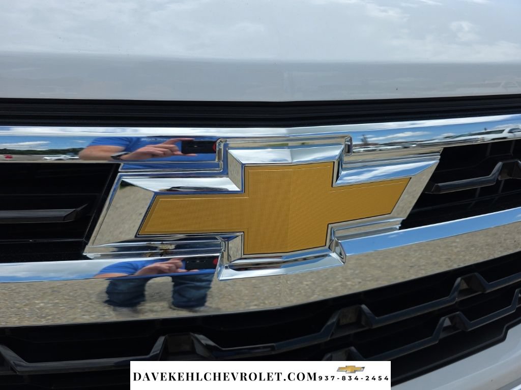 Used 2023 Chevrolet Silverado 1500 LT AWD/4WD image 34