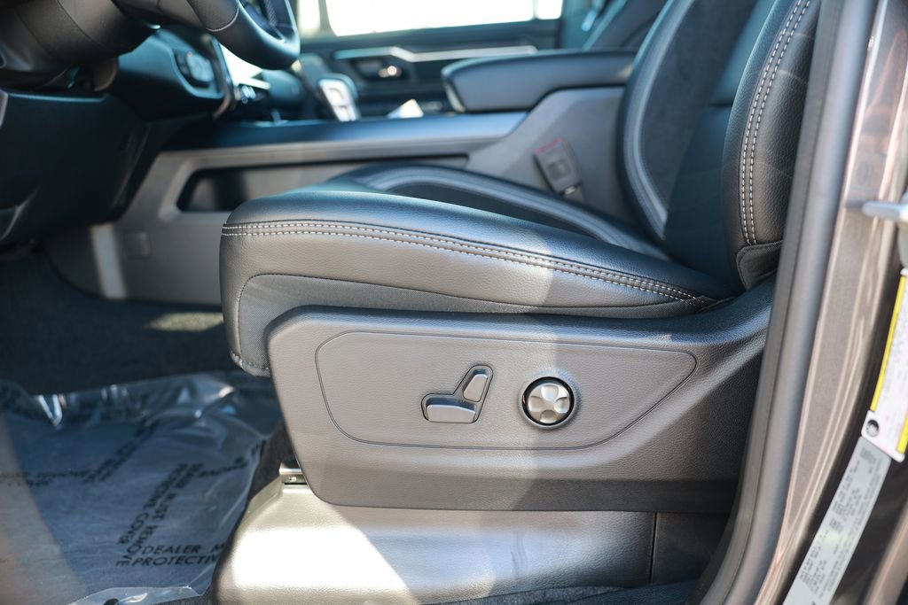 New 2026 RAM 1500 Rebel image 18