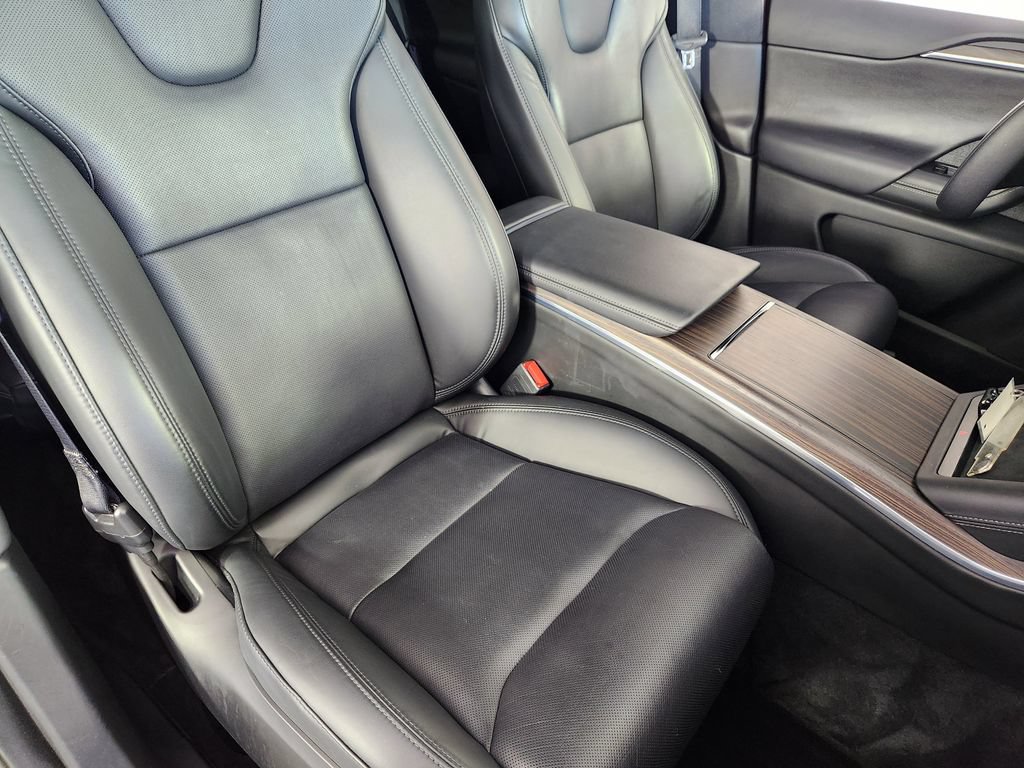 Used 2022 Tesla Model X AWD/4WD image 11