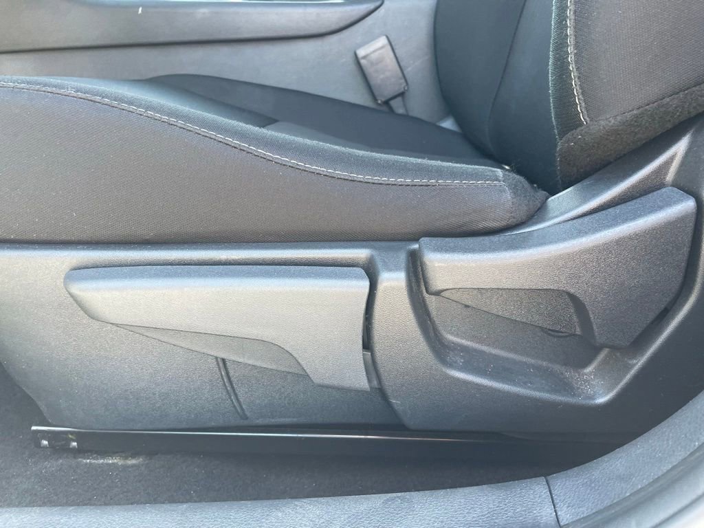 Used 2025 Nissan Sentra SV FWD image 10