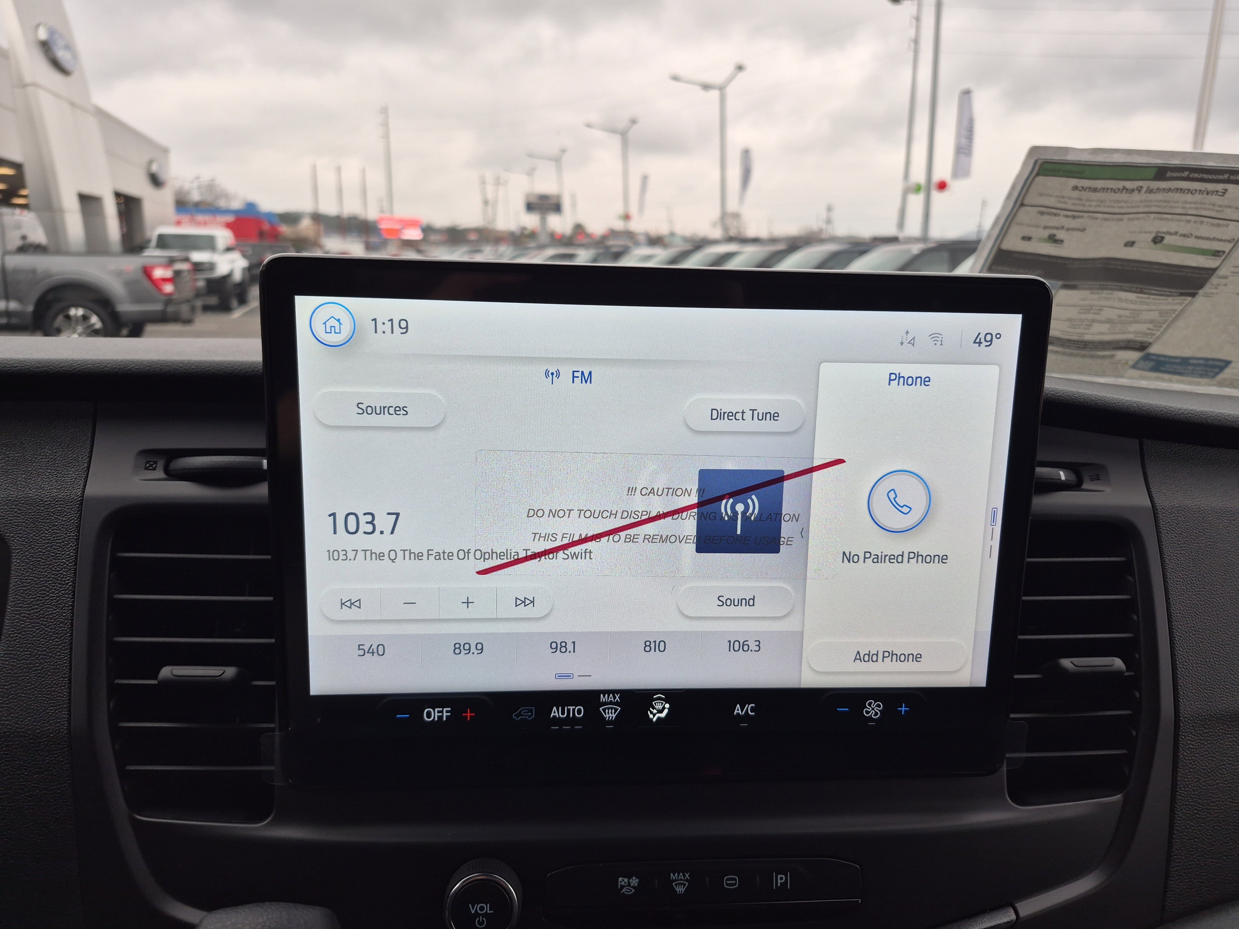 New 2026 Ford Transit 250 148 Medium Roof w/ Load Area Protection Package image 32