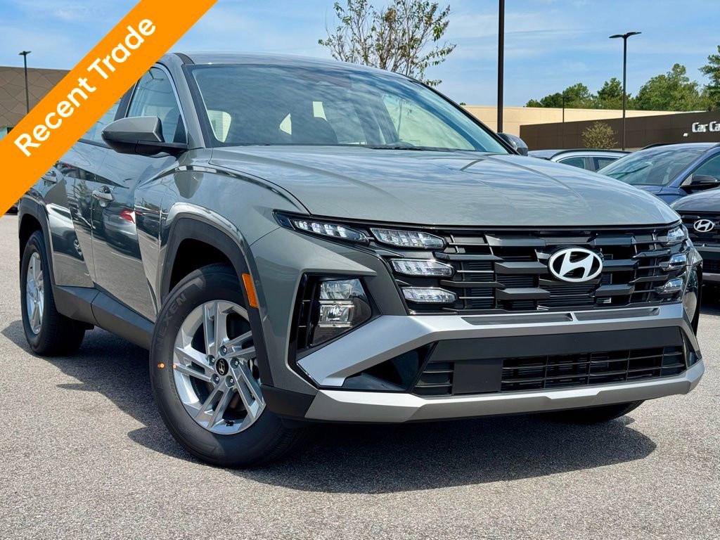 Used 2026 Hyundai Tucson SE image 1