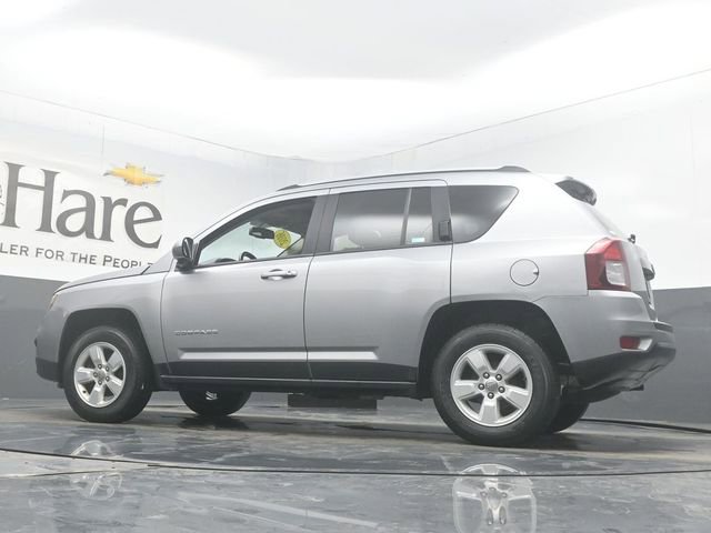 Used 2016 Jeep Compass Latitude image 54