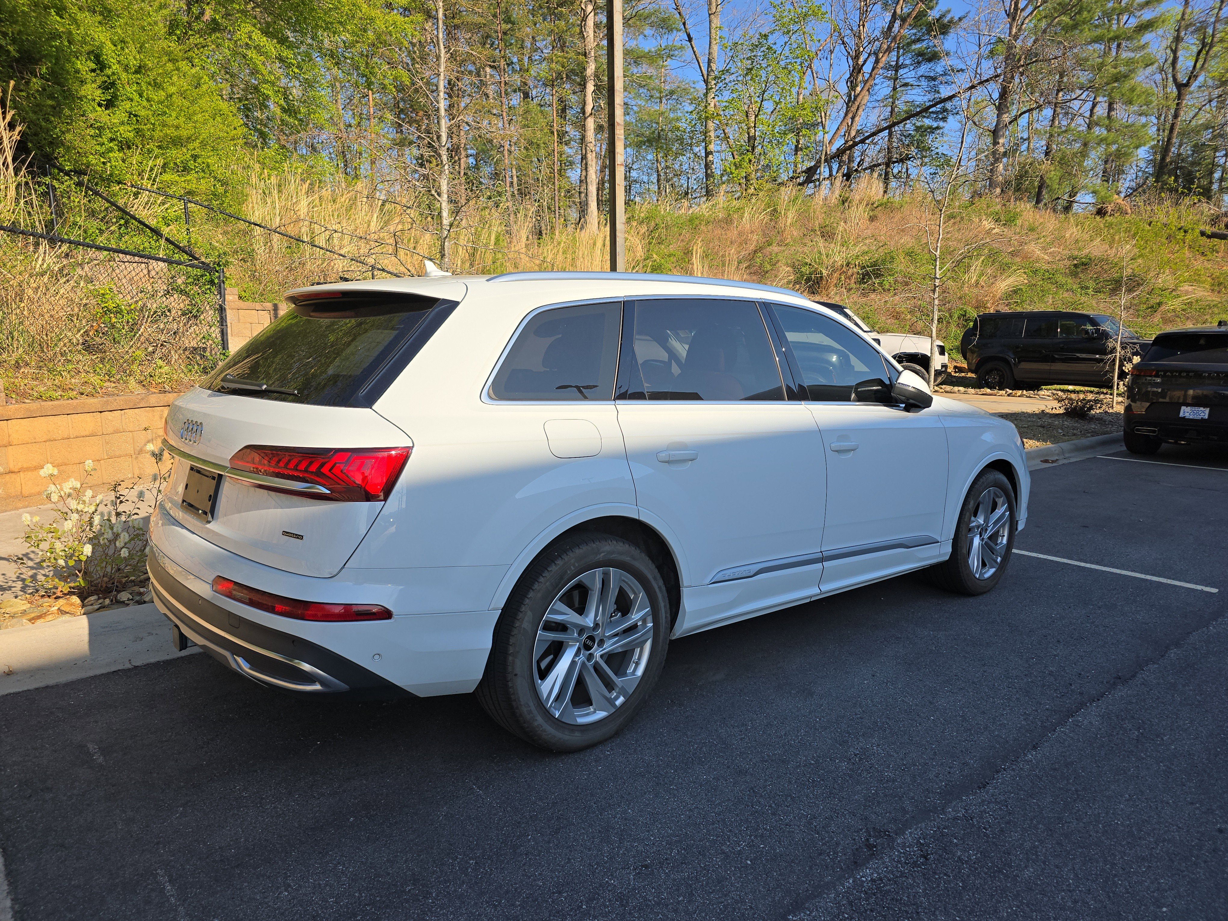 Used 2022 Audi Q7 3.0T Prestige w/ Prestige Package image 3