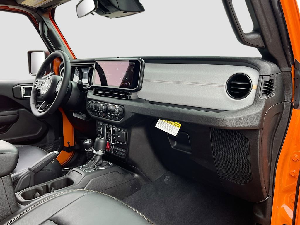Certified 2025 Jeep Wrangler Unlimited Sport AWD/4WD image 28
