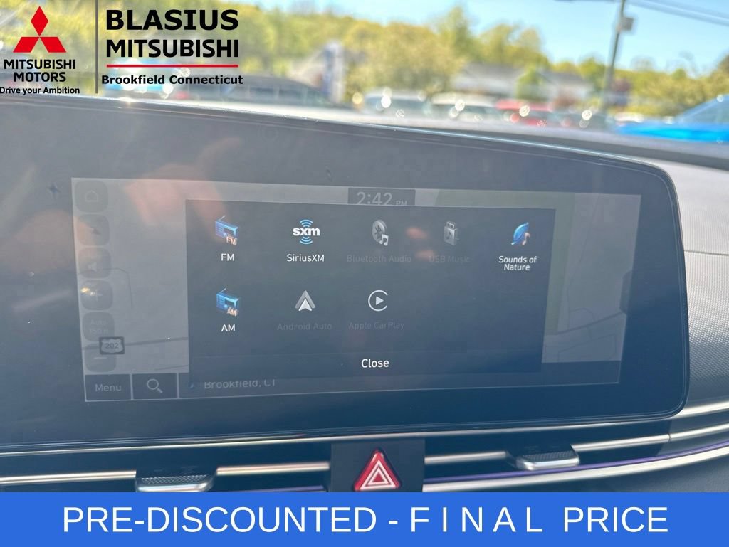 Used 2024 Hyundai Elantra SEL w/ Convenience Package FWD image 30