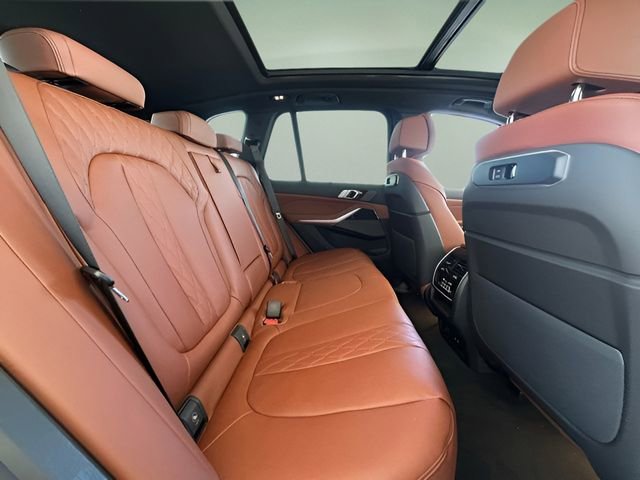 New 2026 BMW X5 sDrive40i w/ M Sport Package RWD image 24