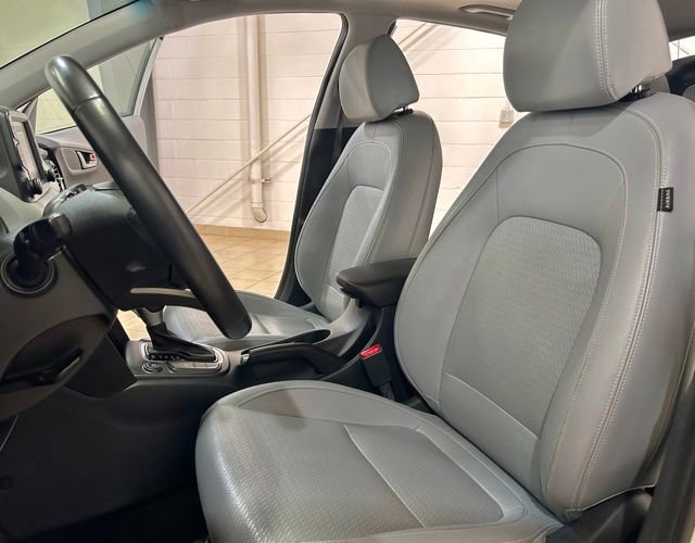 Used 2021 Hyundai Kona Ultimate w/ Cargo Package AWD/4WD image 11