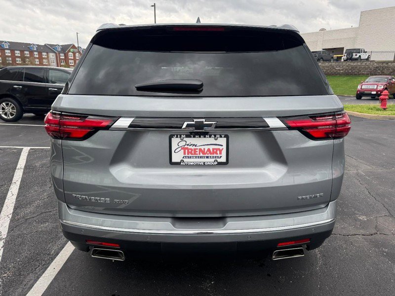 Used 2023 Chevrolet Traverse Premier w/ LPO, Floor Liner Package image 4