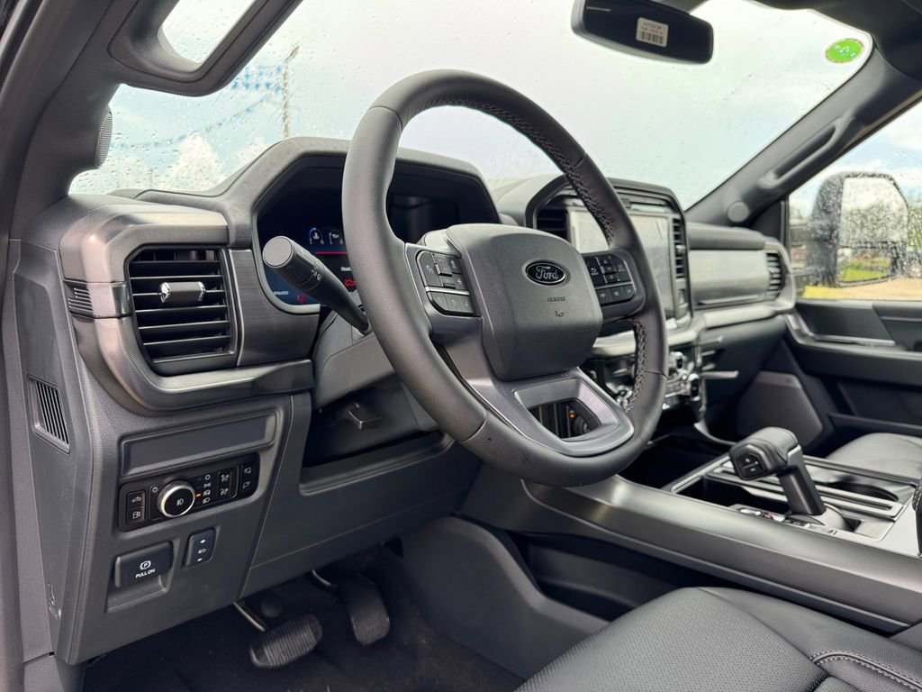 New 2025 Ford F150 Lariat w/ Equipment Group 501A Mid image 37