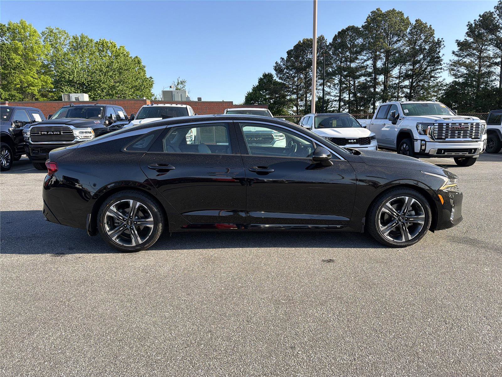 Used 2021 Kia K5 EX w/ EX Premium Package FWD image 4