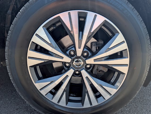Used 2021 Nissan Rogue SV AWD/4WD image 9