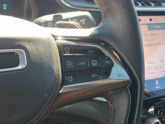 Used 2023 Jeep Grand Cherokee Summit w/ Luxury Tech Group V AWD/4WD image 8