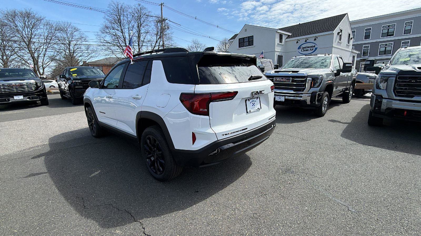 New 2026 GMC Terrain Elevation w/ Elevation Premium Package AWD/4WD image 5