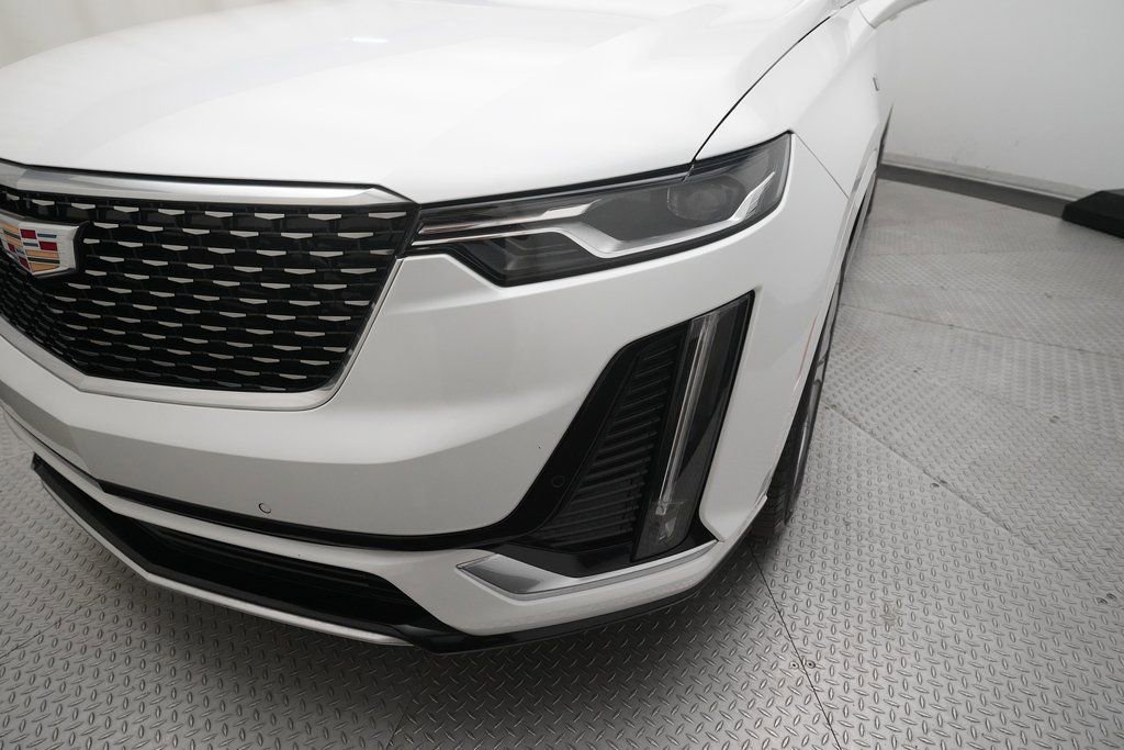 Used 2024 Cadillac XT6 Premium Luxury w/ LPO, Floor Liner Package image 23